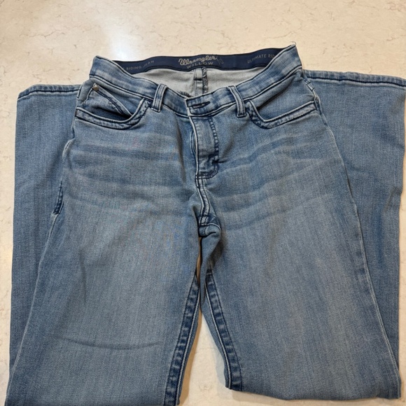 Jeans - Picture 2 of 4